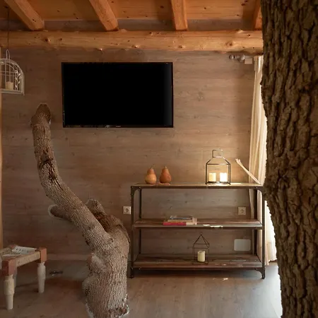 Villa Stolidi Mou Treehouse